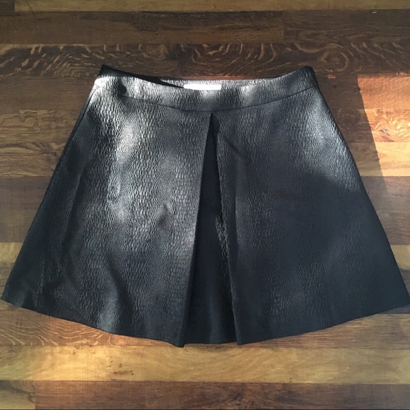 BCBGeneration Dresses & Skirts - BCBGeneration Black Snakeskin Textured Skirt